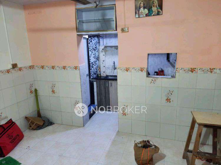 1 RK House For Sale  In  Dahisar West