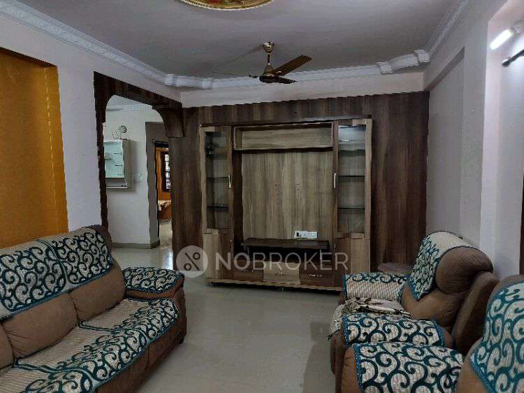 2 BHK Flat In Hasani Grand for Rent  In Yelahanka