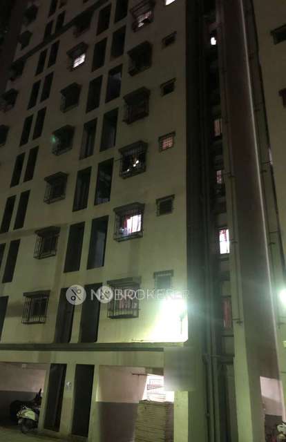 1 BHK Flat In Prakash Cotton Mill for Rent  In Lower Parel