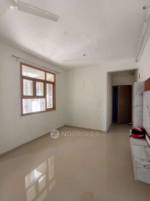 2 BHK Flat In Pareena Om Apartment for Rent  In Sector 112