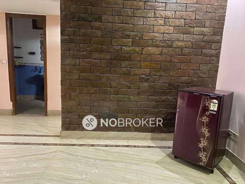 2 BHK Flat For Sale  In Roop Nagar