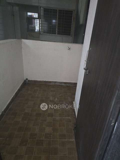 Single Room for Female In 2 BHK  In Balaji Generosia In Baner