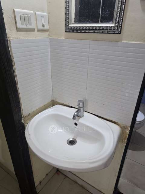 Single Room for Female In 2 BHK  In Balaji Generosia In Baner