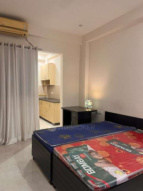 1 RK House for Rent  In Sector 132