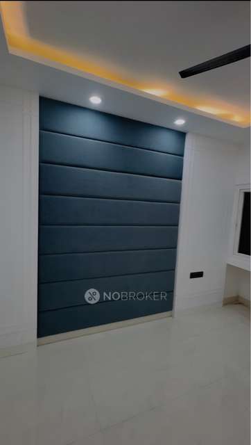 2 BHK Flat In Sb For Sale  In Janakpuri