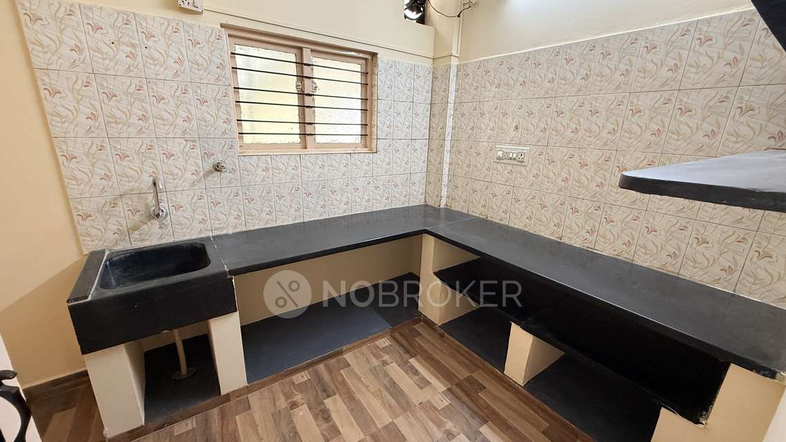 2 BHK Flat In Standalone Building  for Rent  In Rajarajeshwari Nagar