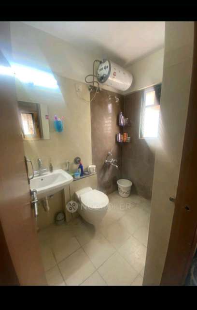 2 BHK Flat In Looking For Female Flatmates Raheja Vistas Phase 3 for Rent  In Mohammed Wadi
