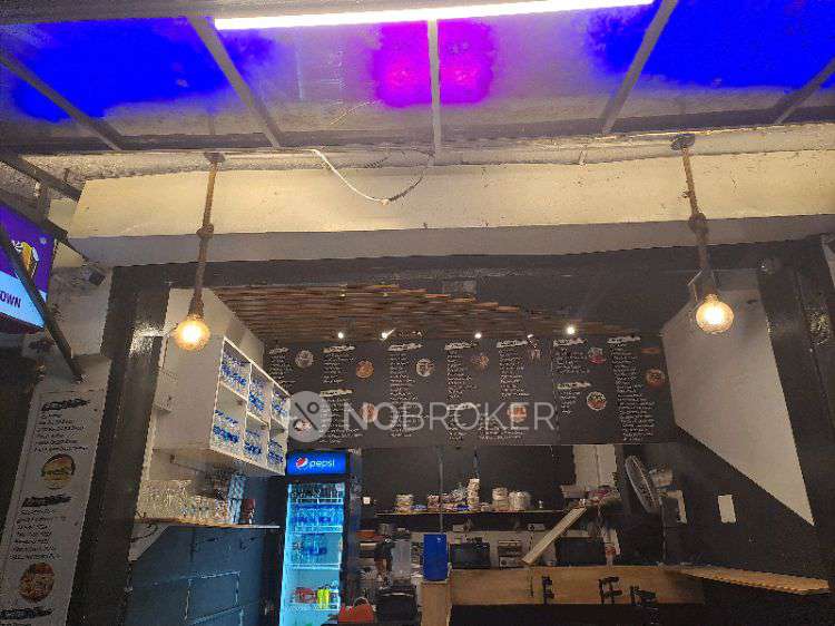 Restaurant/Cafe in Kle Society&#39;s S Nijalingappa College, Bangalore for sale 