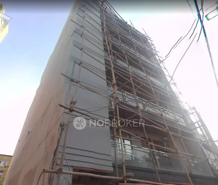 Single Room for Female In 2 BHK  In Ganga Apartment, Anupam Gardren 10th Lane, Sainik Farms In Gold's Gym Sainik Farms