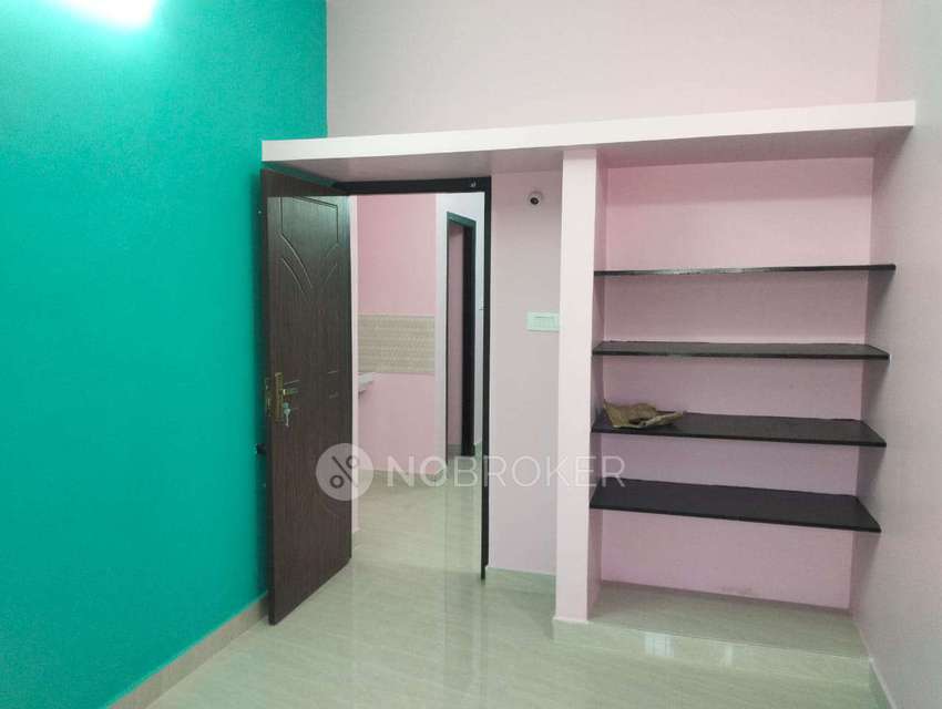 2 BHK House for Rent  In W58h+95f, Gandhi St, Vijayanagaram, Santhosapuram, Medavakkam, Chennai, Tamil Nadu 600100, India
