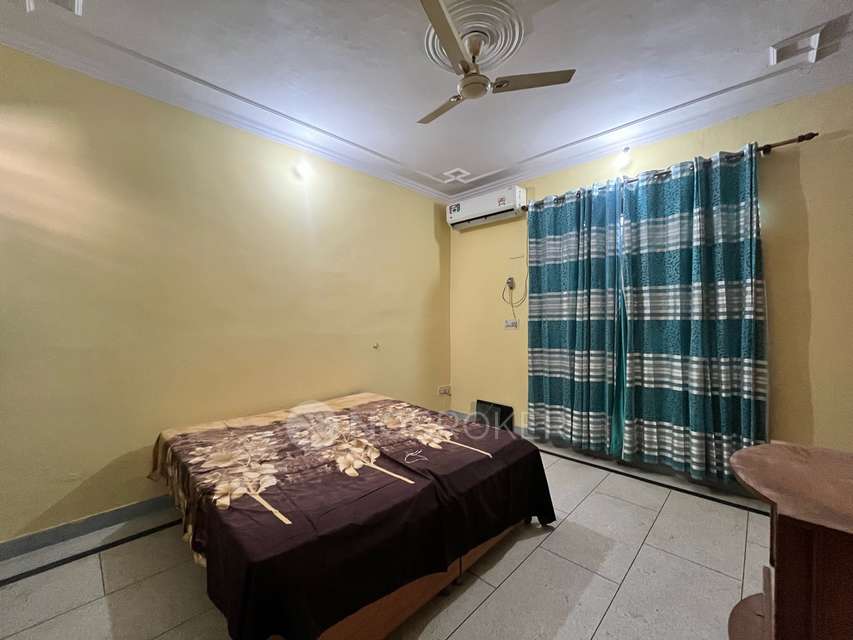 2 BHK House for Rent  In Badshahpur