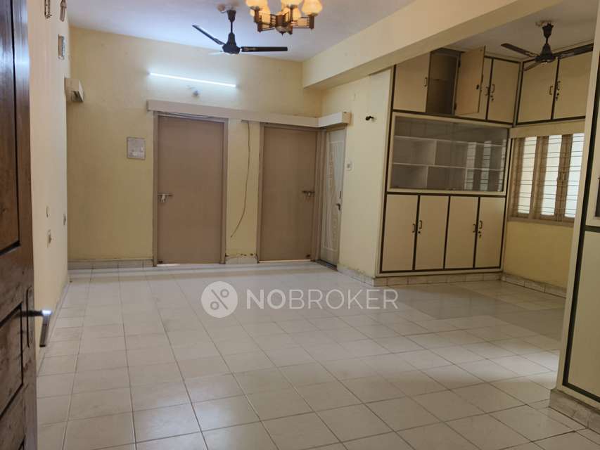 2 BHK Flat In Plot No 942 For Sale  In Vivekananda Nagar, Kukatpally