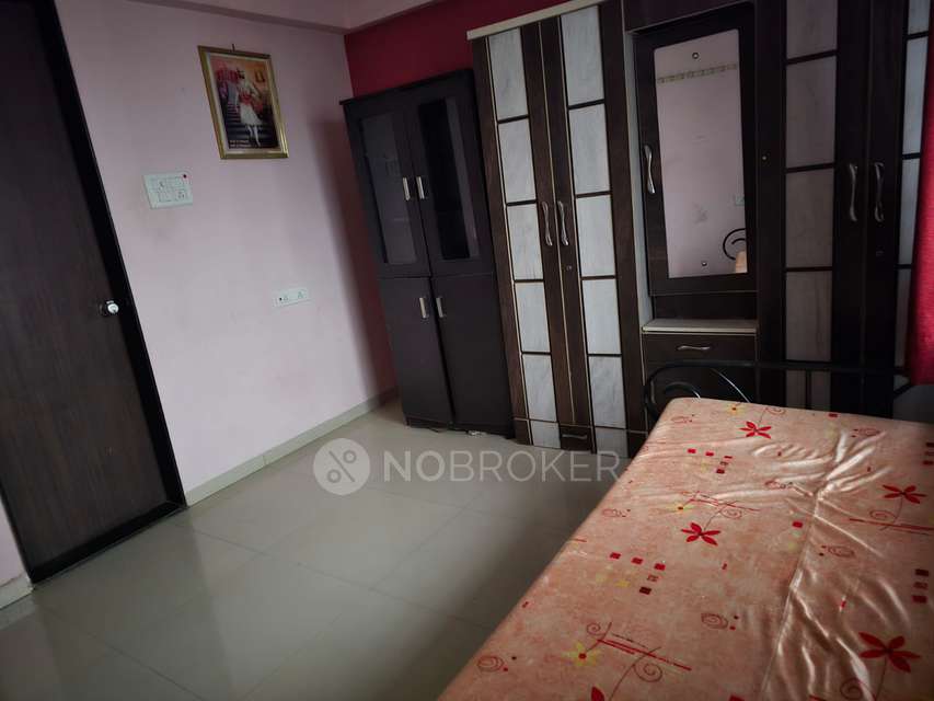 2 BHK Flat In Vardhaman Aangan, Rahatani for Rent  In Rahatani