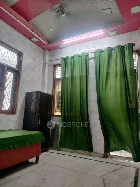 PG for Girls in Pitampura