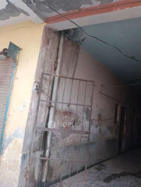 1 RK House for Rent  In Sector 63