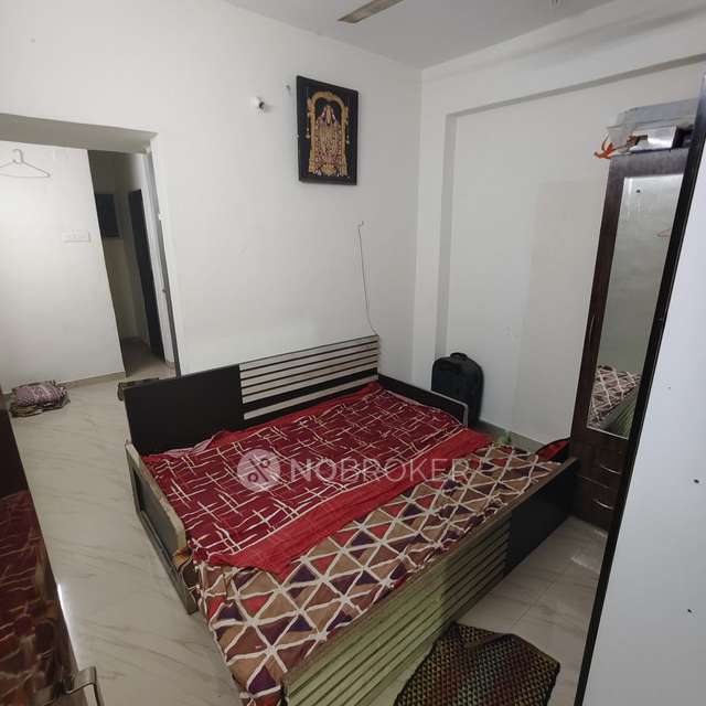 Shared Room for Male In 1 BHK  In Triveni Niwas In Gokhalenagar