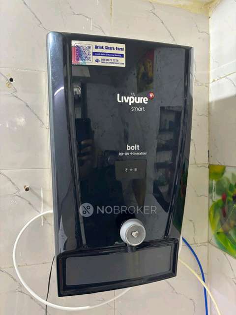 Single Room for Male In 1 BHK  In Triveni Niwas In Gokhalenagar