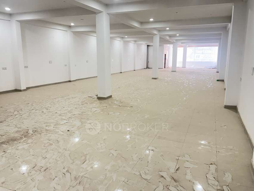 Showroom in Maruti Kunj Rd, Gurgaon for Rent 