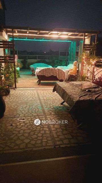 2 BHK Flat For Sale  In Lajpat Nagar