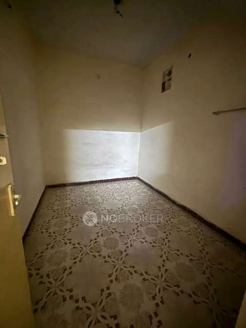 1 BHK Flat In Sathya Narayanan  for Rent  In 36-92, Kannaiah Garden, Sekar Nagar, Chennai, Tamil Nadu 600082, India