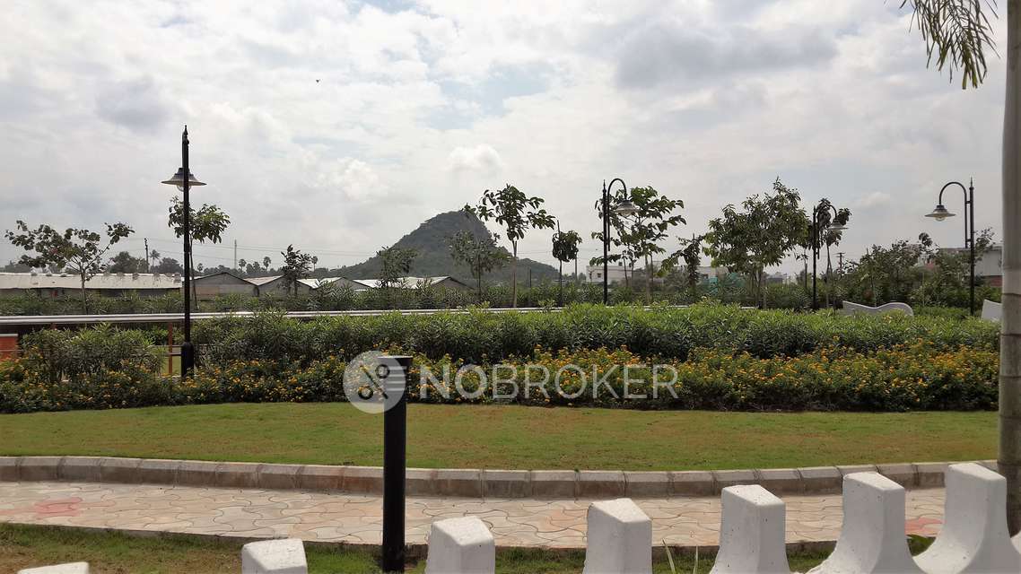 2 BHK Flat In Tvs Emerald Greenhills, Perungalathur For Sale  In New Perungalathur