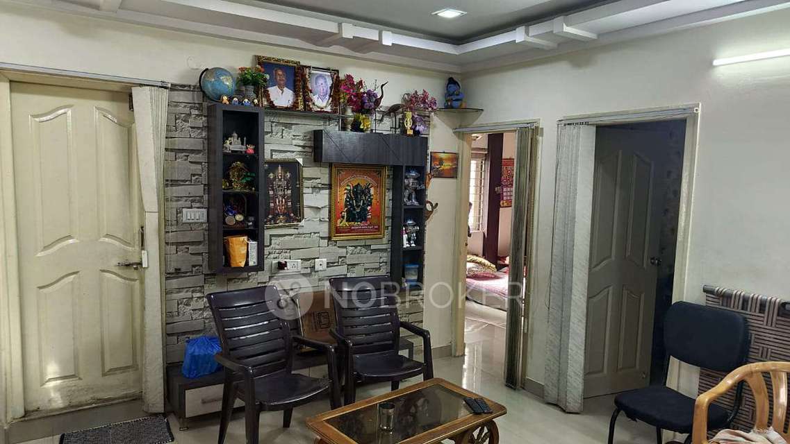 2 BHK Flat In Mahalaxmi Jewel Apartments For Sale  In Bowenpally