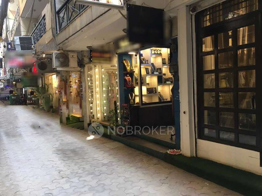 Godown/Warehouse in Shahpur Jat,, Delhi for Rent 