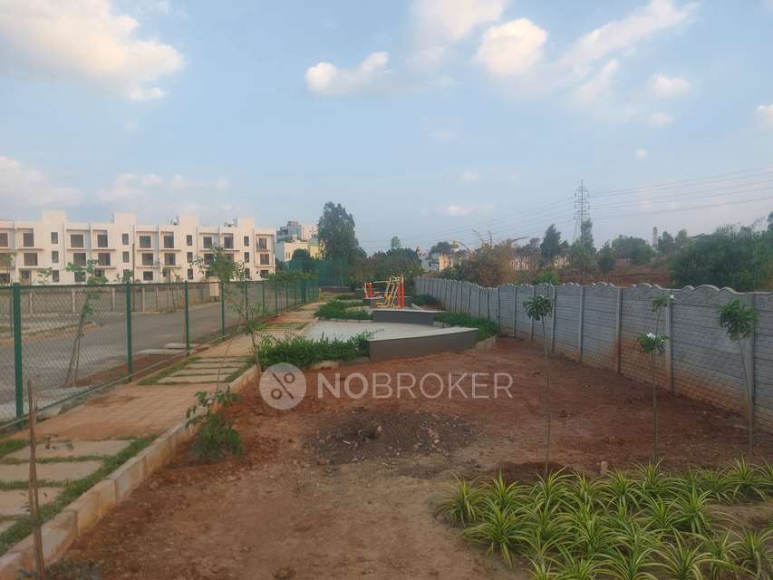 Plot For Sale  In Icon Homz In  Kachanayakanahalli