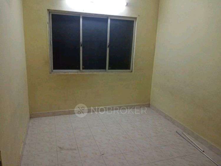 2 BHK Flat In Anand Apartments Phase2 For Sale  In Urapakkam Railway Station