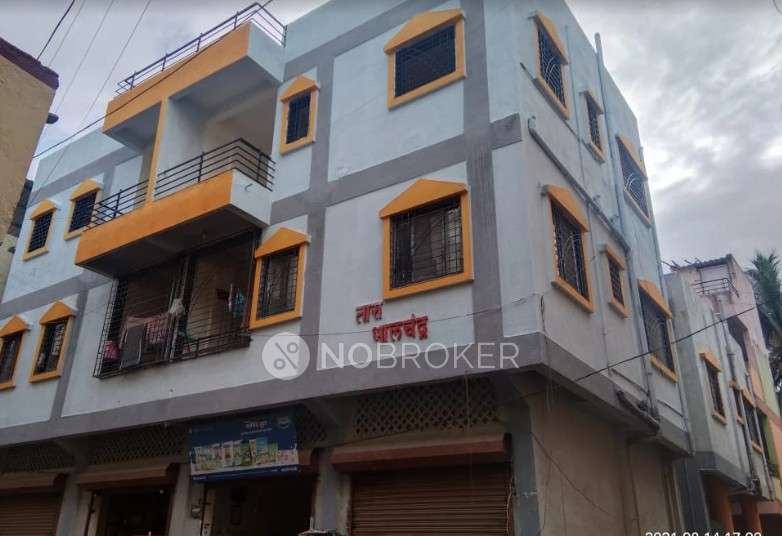 Shared Room for Female In 1 BHK  In Tara Bhalchandra Apartmeng Near Sitara Bakery Kharadi Pune In Kharadi