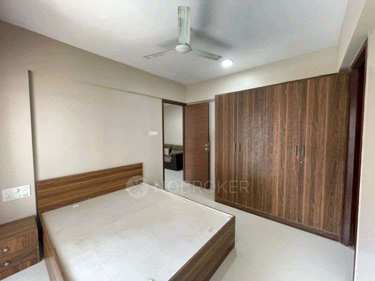 3 BHK Flat In Kabra Centroid For Sale  In Santacruz East