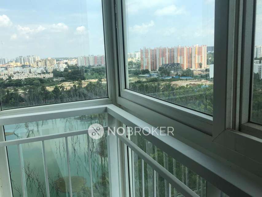 3 BHK Flat In Sjr Watermark For Sale  In Ambalipura