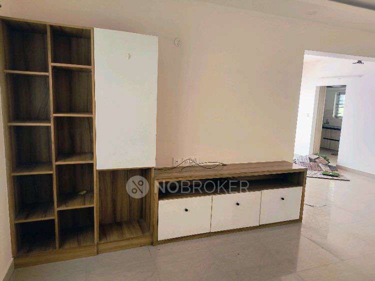 2 BHK Flat In S R Suvarna Residency for Rent  In Hosa Road
