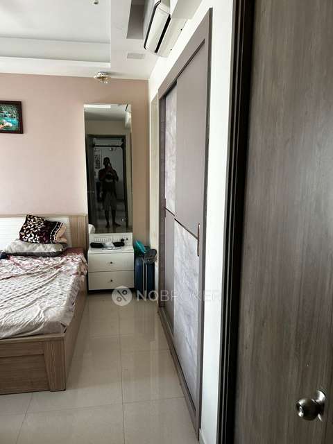 2 BHK Flat In Kalpataru Paramount, Thane West For Sale  In Thane West