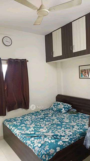 Single Room for Male In 2 BHK  In Jaywant Plaza  In Bhoirnagar