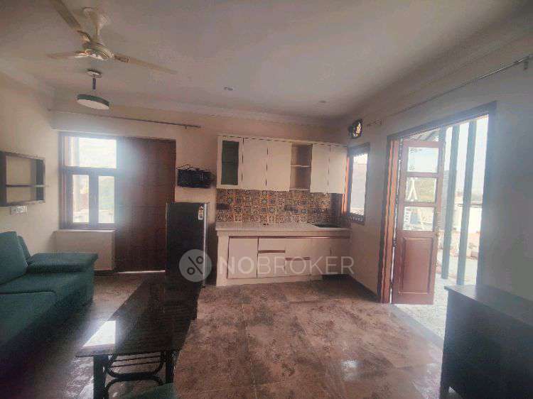 1 BHK Villa In Sector 14 Rwa for Rent  In Sector 14