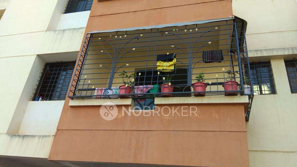 1 BHK Flat In Atharv Palace for Rent  In Hadapsar