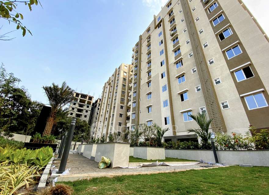 3 BHK Flat In Vajra Vihari for Rent  In Manikonda