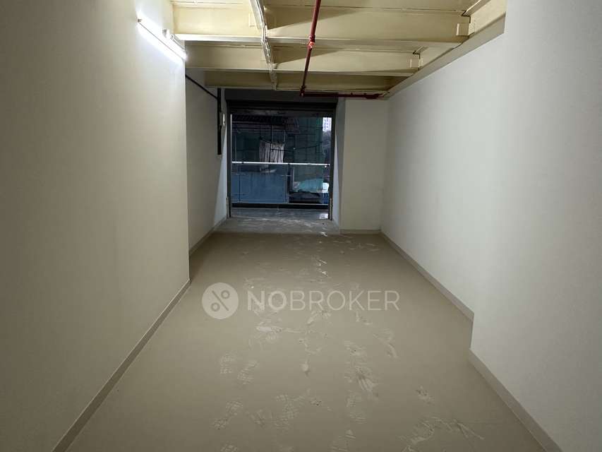 Shop in Kumbharwada, Mumbai for Rent 