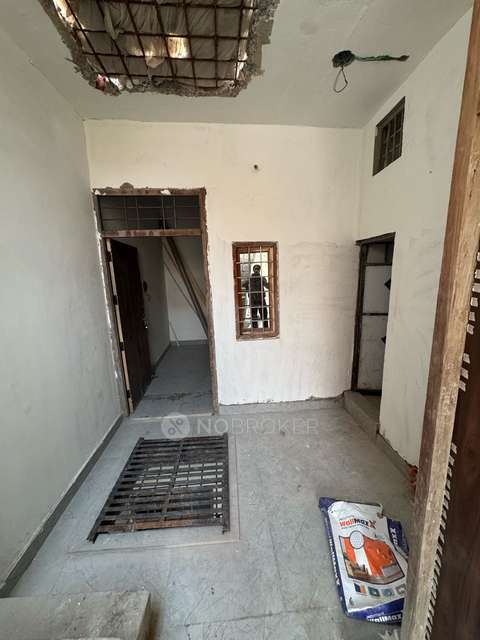 1 BHK Flat for Rent  In Lal Kuan
