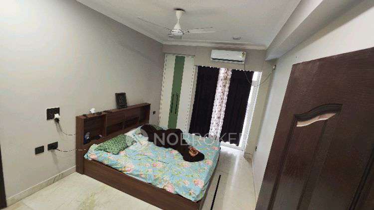 3 BHK Flat In Shri Balaji Residency For Sale  In Indirapuram