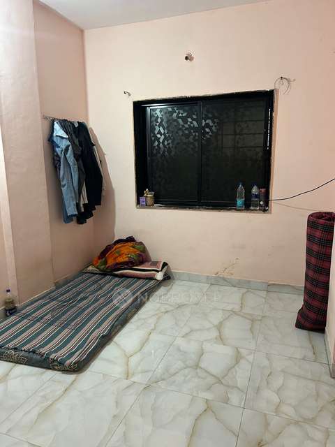 Shared Room for Female In 1 BHK  In Gurukrupa Society In Keshav Nagar