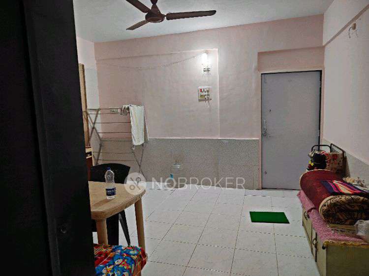 Shared Room for Male In 2 BHK  In Asiatic Co Operative Society, Airoli Sector 4 Navi Mumbai In Airoli