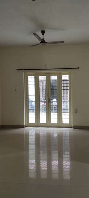 2 BHK Flat In S And P Lakeview For Sale  In S & P Lakeview Apartment