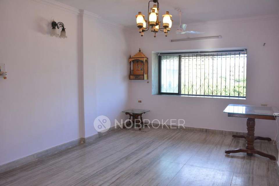 2 BHK Flat In Gurudev Chs Chembur Naka For Sale  In Chembur Naka