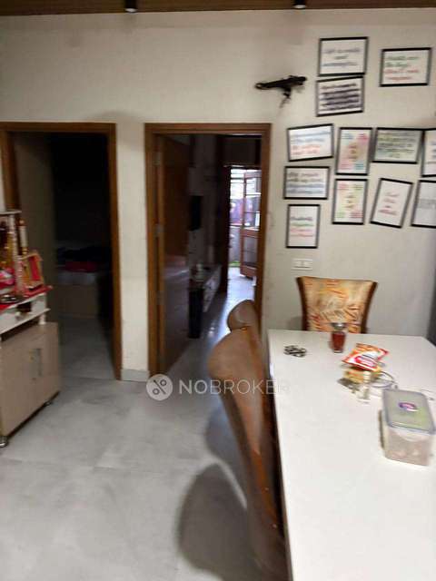 3 BHK Flat for Rent  In Gujranwala Town