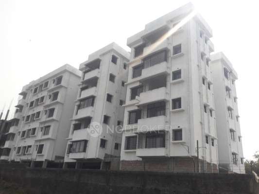 2 BHK Flat In Swastik Tower for Rent  In St. Xavier's School