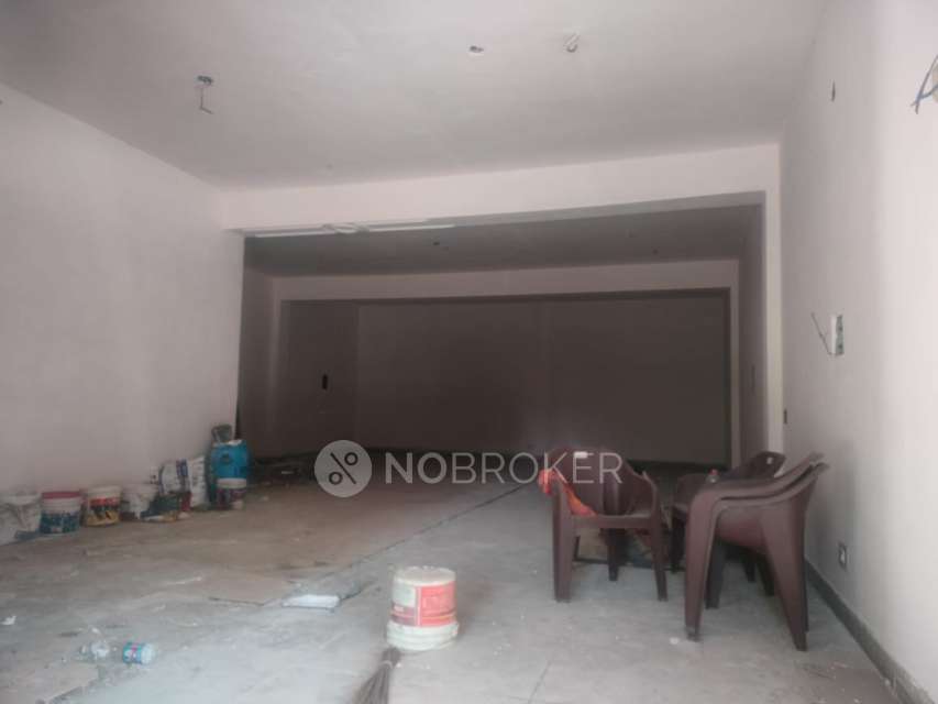 Showroom in Naya Ganj, Ghaziabad for Rent 