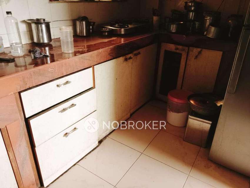 2 BHK Flat In Triveni Darshan Co Op Hsg.society Ltd &#40; No Lift &#41; For Sale  In Nerul