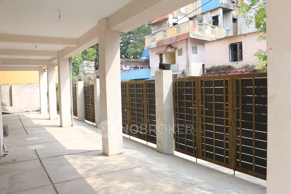 2 BHK Flat In Indira Habibullah Road, Thyagaraya Nagar For Sale  In Thyagaraya Nagar